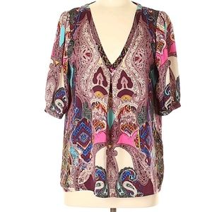 Glam V neck paisley print blouse.